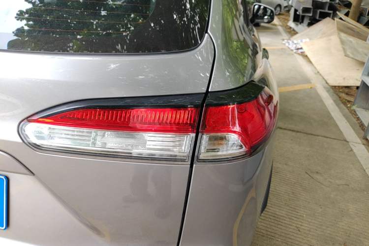 Used Toyota Corolla Cross 2024 2.0L Pioneer Edition Right Rear Taillight