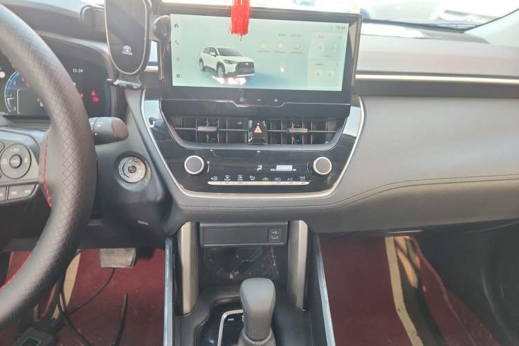 Used Toyota Corolla Cross 2024 2.0L Elite Edition Audio And AC Panel