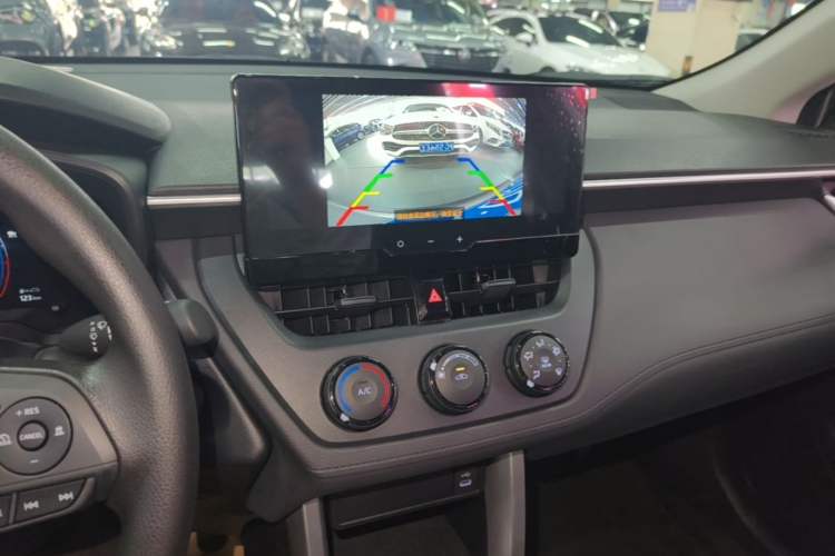 Used Toyota Corolla Cross 2024 2.0L Pioneer Edition Audio And AC Panel