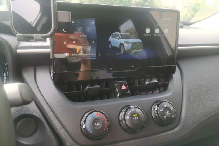 Used Toyota Corolla Cross 2024 2.0L Pioneer Edition Audio And AC Panel
