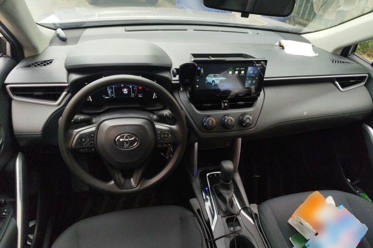 Used Toyota Corolla Cross 2024 2.0L Pioneer Edition Center Console