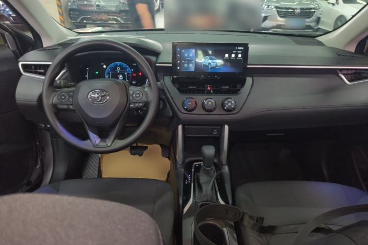 Used Toyota Corolla Cross 2024 2.0L Pioneer Edition Center Console