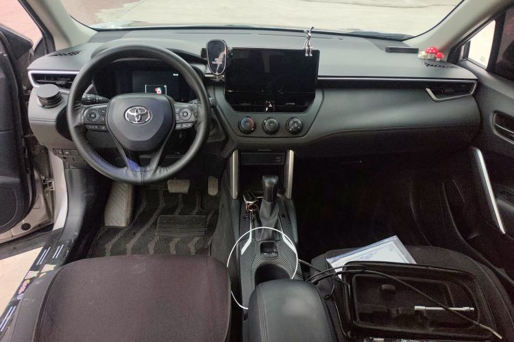 Used Toyota Corolla Cross 2024 2.0L Pioneer Edition Center Console