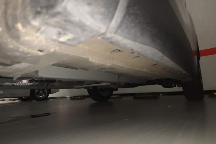 Used Toyota Corolla Cross 2024 2.0L Pioneer Edition Chassis Front Left