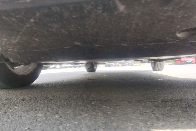 Used Toyota Corolla Cross 2024 2.0L Pioneer Edition Chassis Front