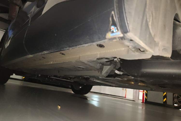 Used Toyota Corolla Cross 2024 2.0L Pioneer Edition Chassis Rear Left