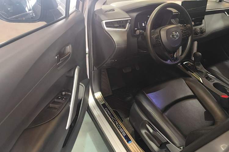 Used Toyota Corolla Cross 2024 2.0L Pioneer Edition Driver Seat