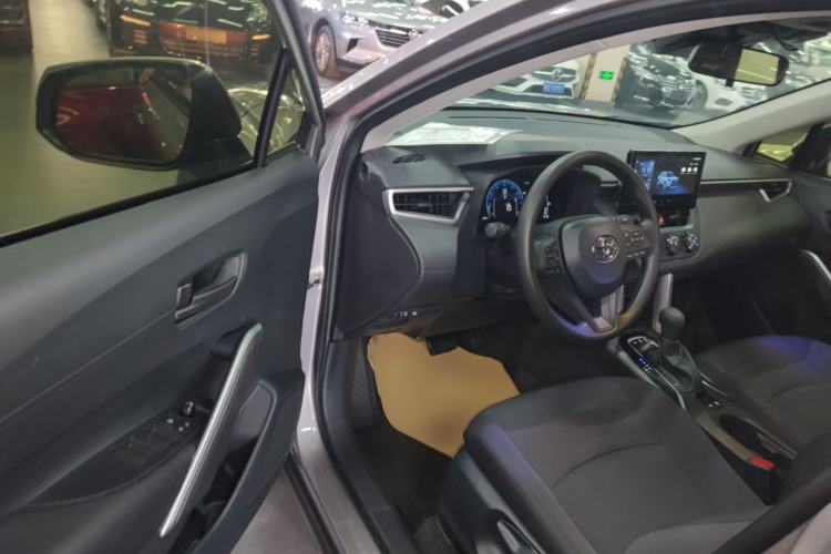 Used Toyota Corolla Cross 2024 2.0L Pioneer Edition Driver Seat