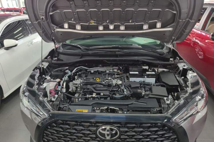 Used Toyota Corolla Cross 2024 2.0L Pioneer Edition Engine Bay