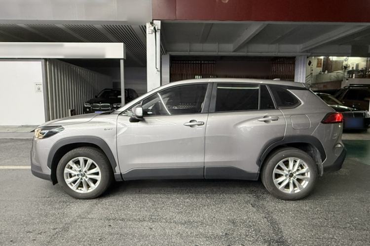 Used Toyota Corolla Cross 2024 2.0L Smart Electric Hybrid Dual-Engine Elite Edition Exterior 3