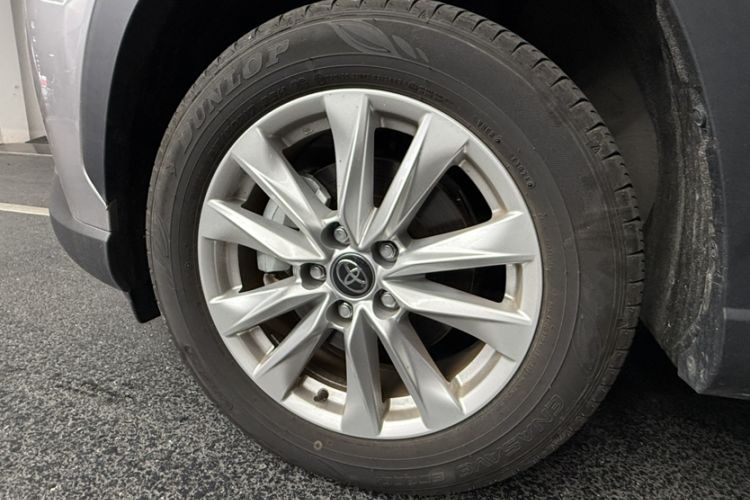 Used Toyota Corolla Cross 2024 2.0L Smart Electric Hybrid Dual-Engine Elite Edition Exterior 5