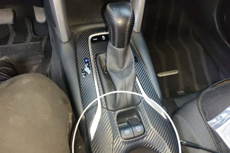 Used Toyota Corolla Cross 2024 2.0L Pioneer Edition Gear Lever