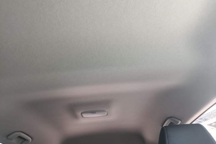 Used Toyota Corolla Cross 2024 2.0L Smart Electric Hybrid Dual-Engine Pioneer Edition Headliner