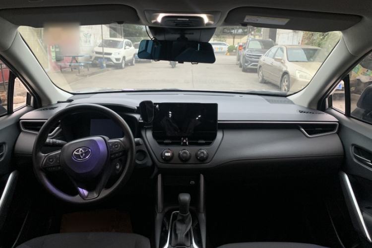 Used Toyota Corolla Cross 2024 2.0L Pioneer Edition Interior 1