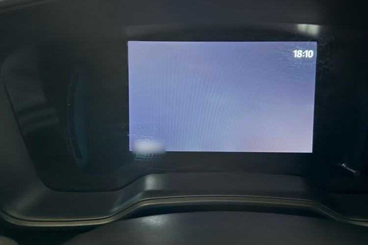 Used Toyota Corolla Cross 2024 2.0L Pioneer Edition Interior 9