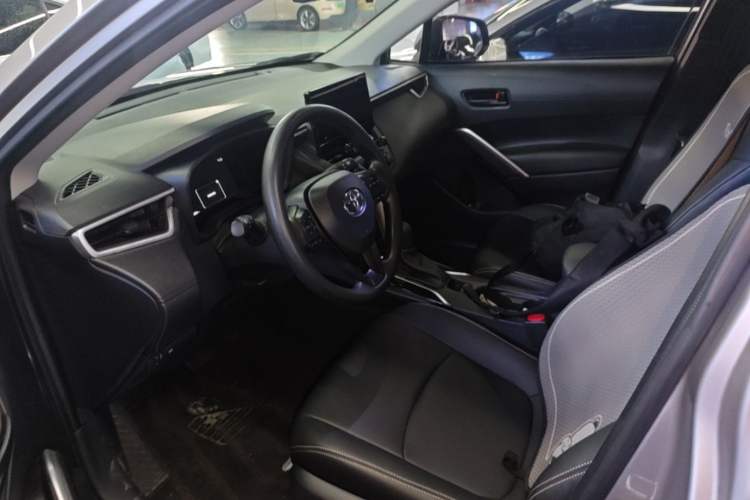 Used Toyota Corolla Cross 2024 2.0L Pioneer Edition Left Front Seat