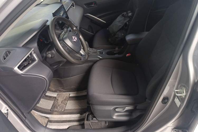Used Toyota Corolla Cross 2024 2.0L Pioneer Edition Left Front Seat