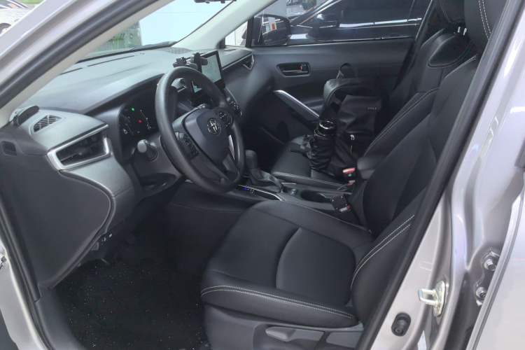 Used Toyota Corolla Cross 2024 2.0L Pioneer Edition Left Front Seat