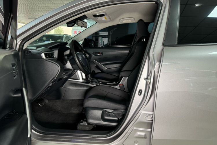 Used Toyota Corolla Cross 2024 2.0L Pioneer Edition Left Front Seat