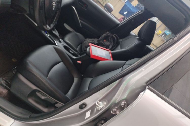 Used Toyota Corolla Cross 2024 2.0L Smart Electric Hybrid Dual-Engine Pioneer Edition Left Front Seat