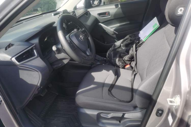 Used Toyota Corolla Cross 2024 2.0L Pioneer Edition Left Front Seat
