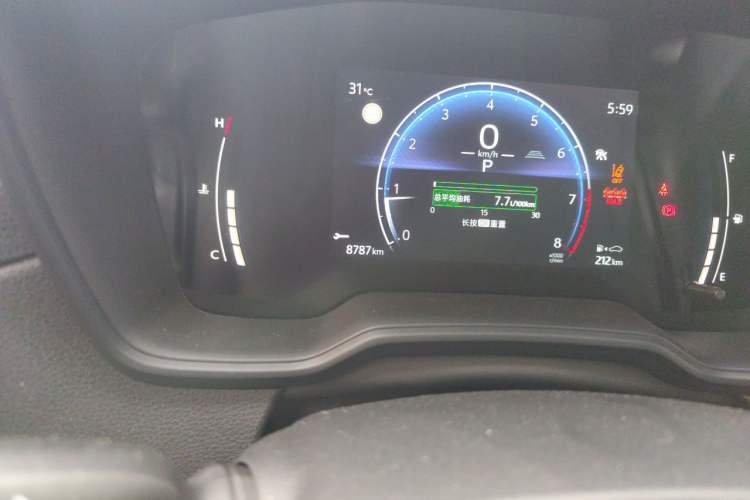 Used Toyota Corolla Cross 2024 2.0L Pioneer Edition Odometer Close Up