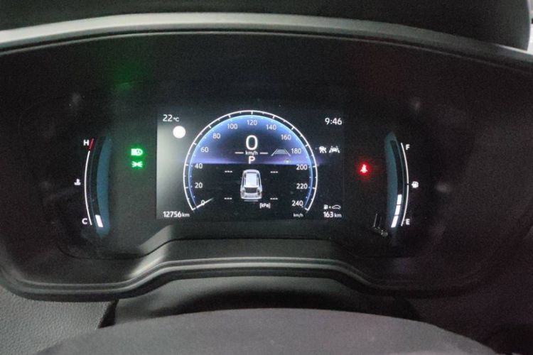 Used Toyota Corolla Cross 2024 2.0L Pioneer Edition Odometer Close Up