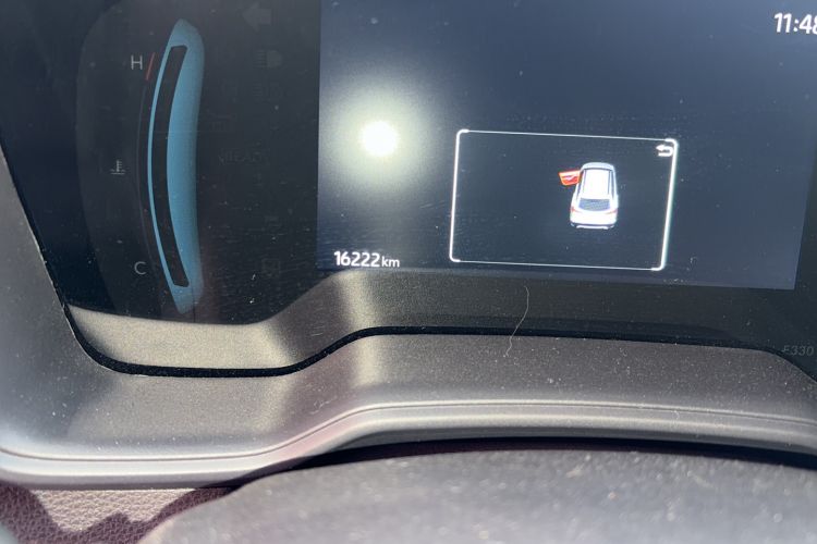 Used Toyota Corolla Cross 2024 2.0L Smart Electric Hybrid Dual-Engine Pioneer Edition Odometer Close Up