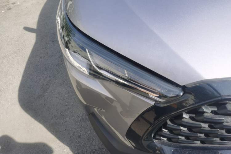 Used Toyota Corolla Cross 2024 2.0L Pioneer Edition Right Front Headlight