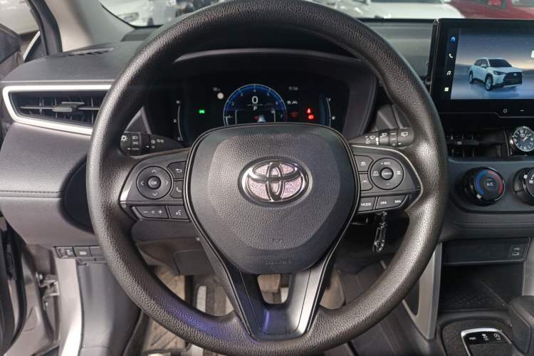 Used Toyota Corolla Cross 2024 2.0L Pioneer Edition Steering Wheel