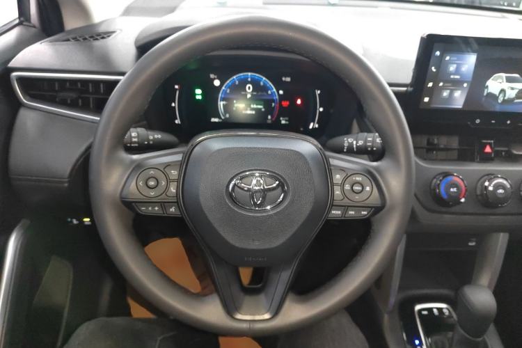 Used Toyota Corolla Cross 2024 2.0L Pioneer Edition Steering Wheel