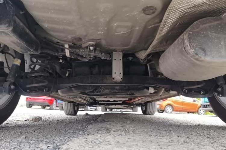 Used Toyota Corolla Cross 2024 2.0L Smart Electric Hybrid Dual-Engine Pioneer Edition Chassis Rear