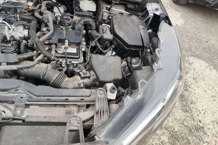Used Toyota Corolla Cross 2024 2.0L Smart Electric Hybrid Dual-Engine Pioneer Edition Engine Bay Left