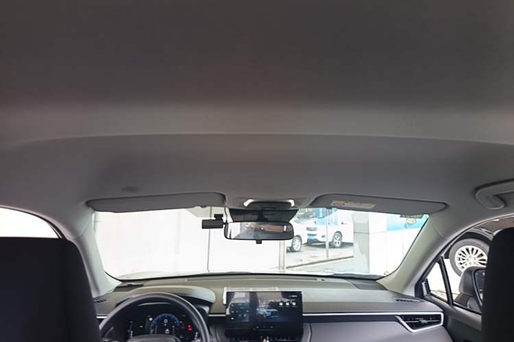 Used Toyota Corolla Cross 2024 2.0L Pioneer Edition Headliner