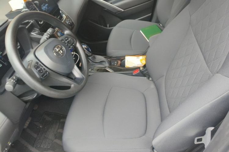 Used Toyota Corolla Cross 2024 2.0L Pioneer Edition Left Front Seat