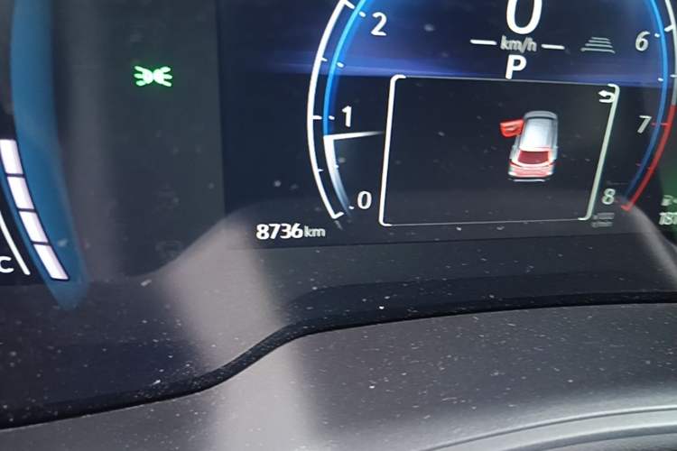 Used Toyota Corolla Cross 2024 2.0L Pioneer Edition Odometer Close Up