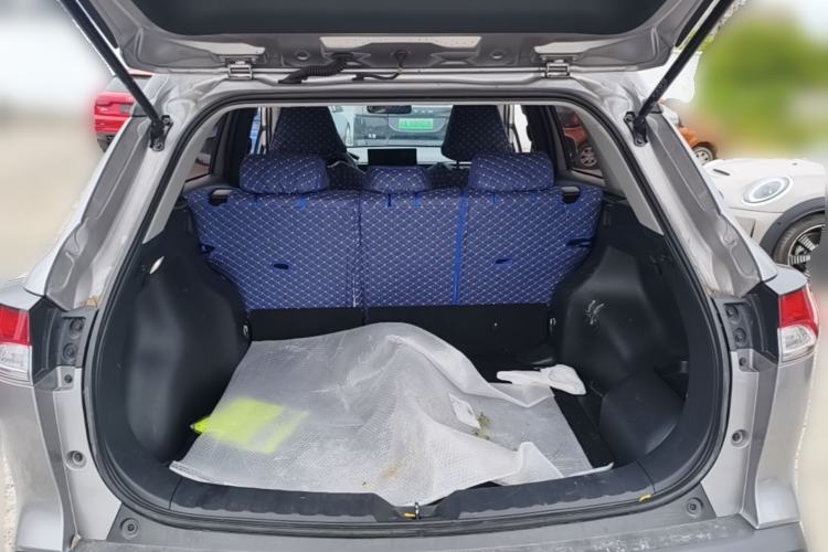 Used Toyota Corolla Cross 2024 2.0L Smart Electric Hybrid Dual-Engine Pioneer Edition Trunk