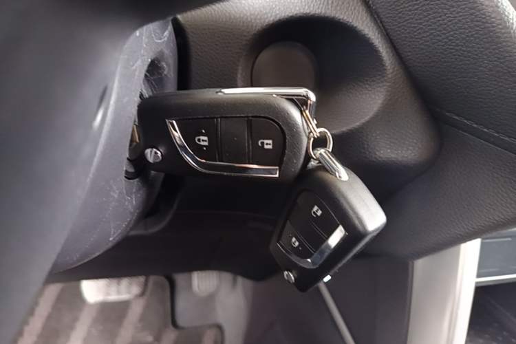 Used Toyota Corolla Cross 2024 2.0L Pioneer Edition Vehicle Key