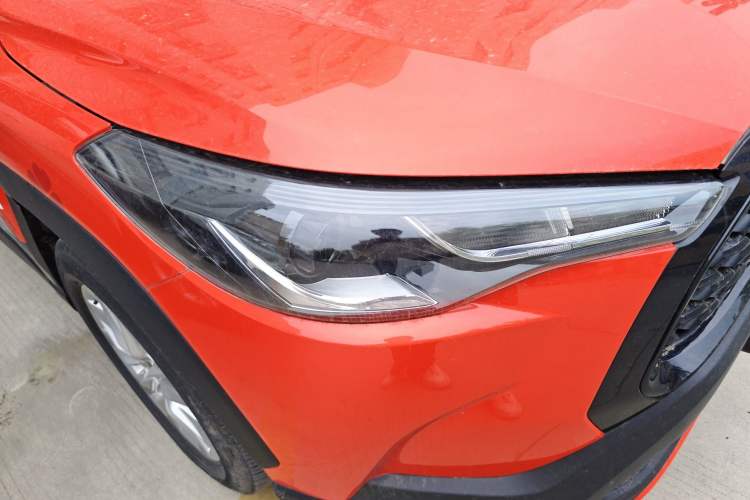 Used Toyota Corolla Cross 2024 2.0L Smart Electric Hybrid Dual-Engine Elite Edition Exterior 6