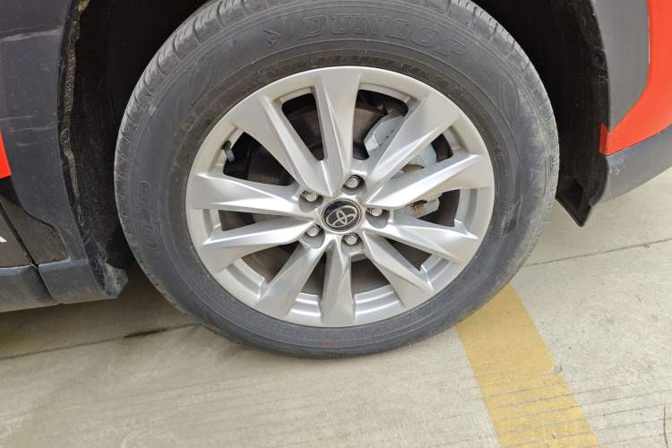Used Toyota Corolla Cross 2024 2.0L Smart Electric Hybrid Dual-Engine Elite Edition Exterior 7