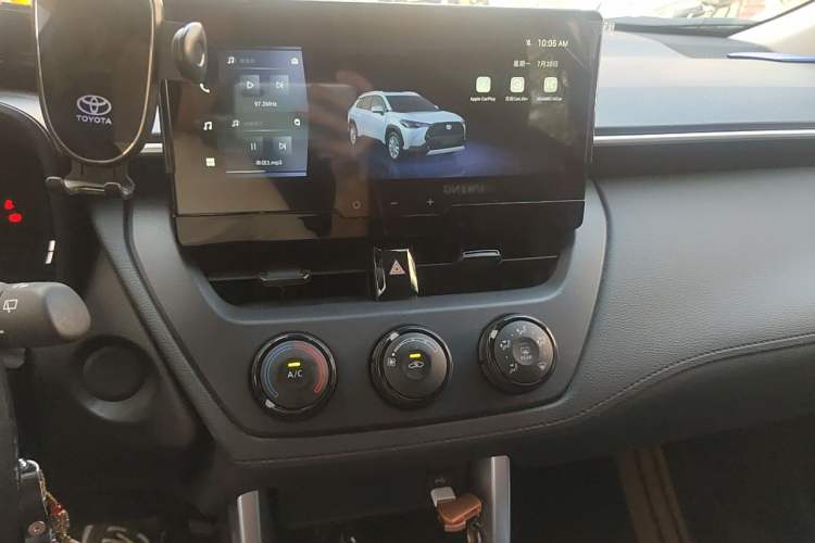 Used Toyota Corolla Cross 2024 2.0L Pioneer Edition Audio And AC Panel