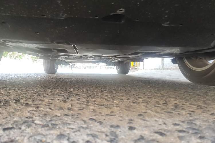 Used Toyota Corolla Cross 2024 2.0L Pioneer Edition Chassis Front