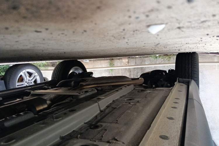 Used Toyota Corolla Cross 2024 2.0L Elite Edition Chassis Front Right
