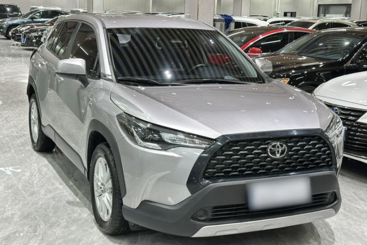 Used Toyota Corolla Cross 2024 2.0L Smart Electric Hybrid Dual-Engine Pioneer Edition Exterior 2