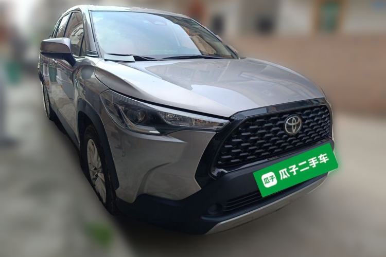Used Toyota Corolla Cross 2024 2.0L Smart Electric Hybrid Dual-Engine Pioneer Edition Front Right 45 Deg