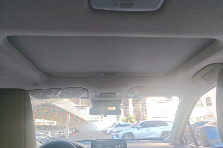 Used Toyota Corolla Cross 2024 2.0L Elite Edition Headliner