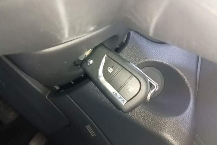 Used Toyota Corolla Cross 2024 2.0L Pioneer Edition Interior 1