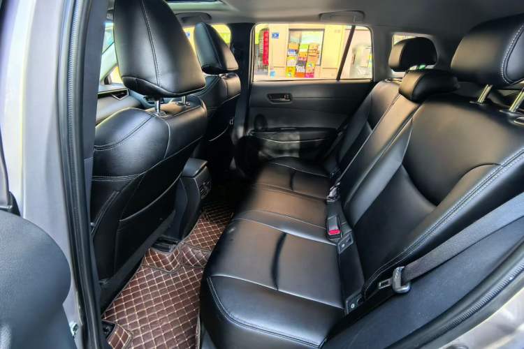 Used Toyota Corolla Cross 2024 2.0L Elite Edition Interior 2