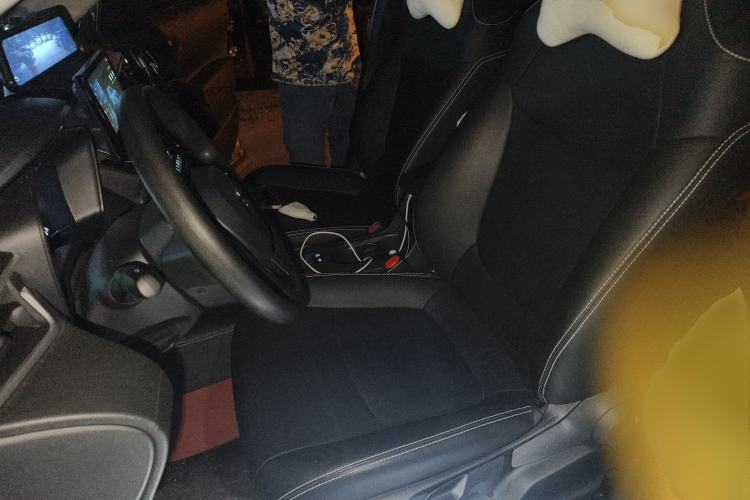 Used Toyota Corolla Cross 2024 2.0L Smart Electric Hybrid Dual-Engine Pioneer Edition Left Front Seat
