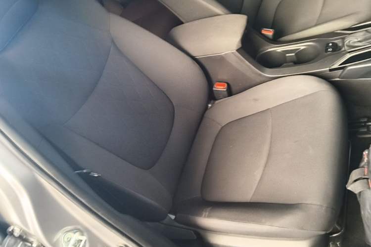 Used Toyota Corolla Cross 2024 2.0L Pioneer Edition Right Front Seat
